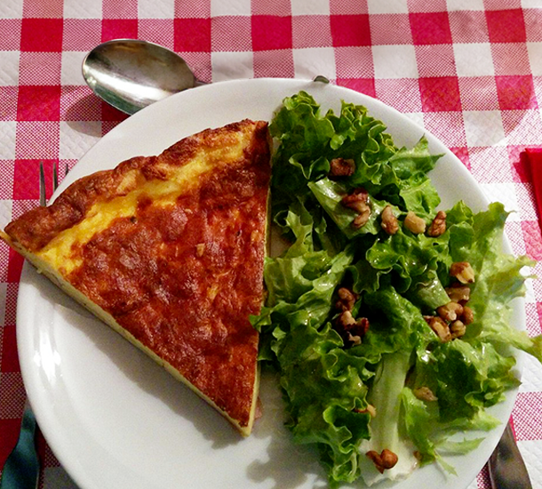 Le restaurant - L Auberge Du Mas D Aspech - restaurant BELMONT-SAINTE-FOI